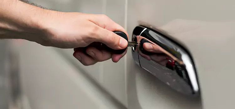Why Choose Our Auto Locksmith Team in Loveland, CO?